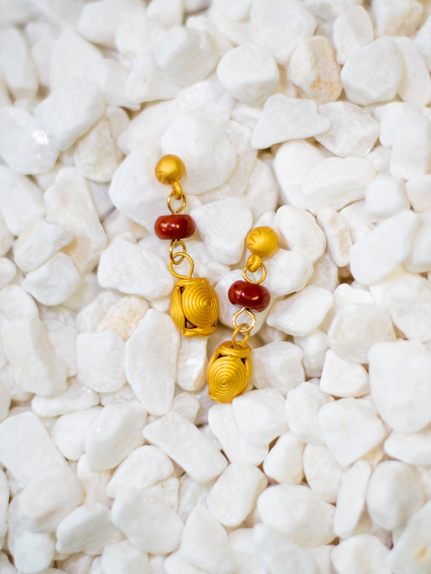 24K Gold Plated Pre-Columbian Muisca Drop Earrings.