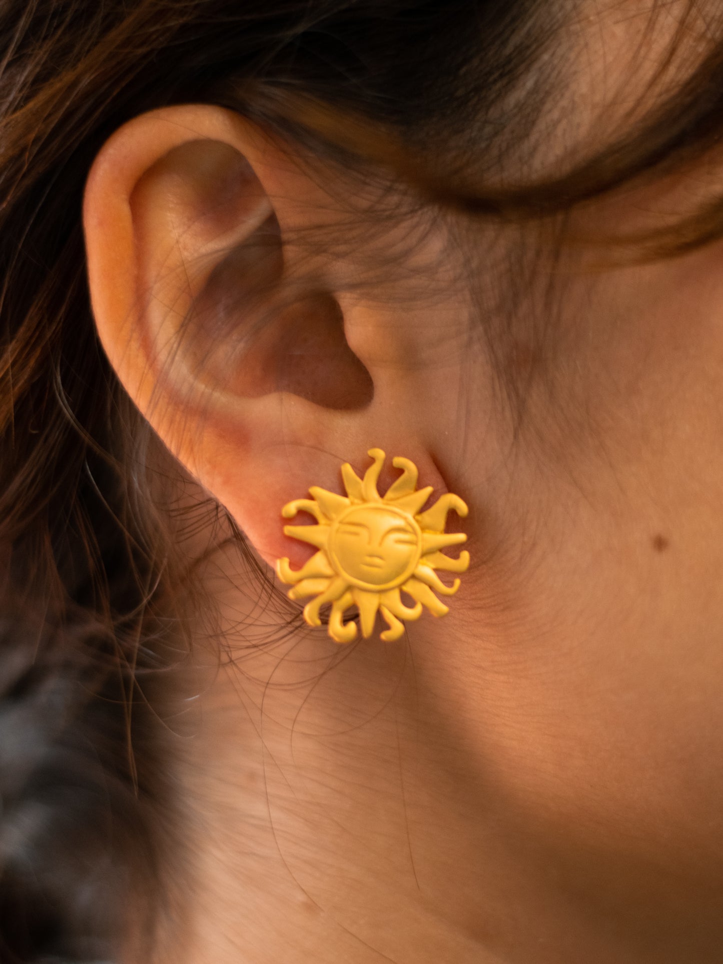 24K Gold Plated Pre-Columbian Muisca Sun Earrings.