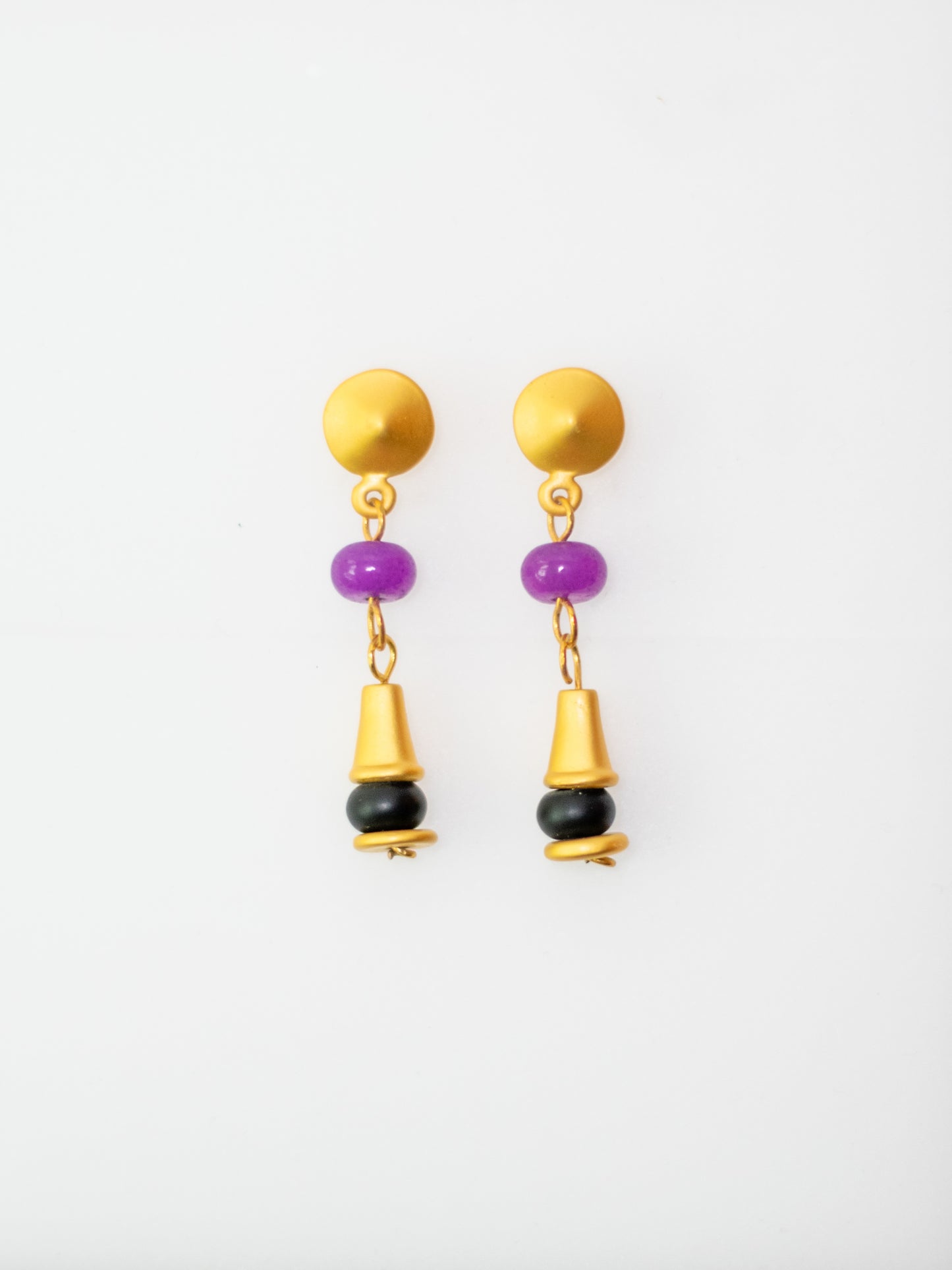 24K Gold Plated Pre-Columbian Muisca Golden, Black and Purple Jewelry Set.