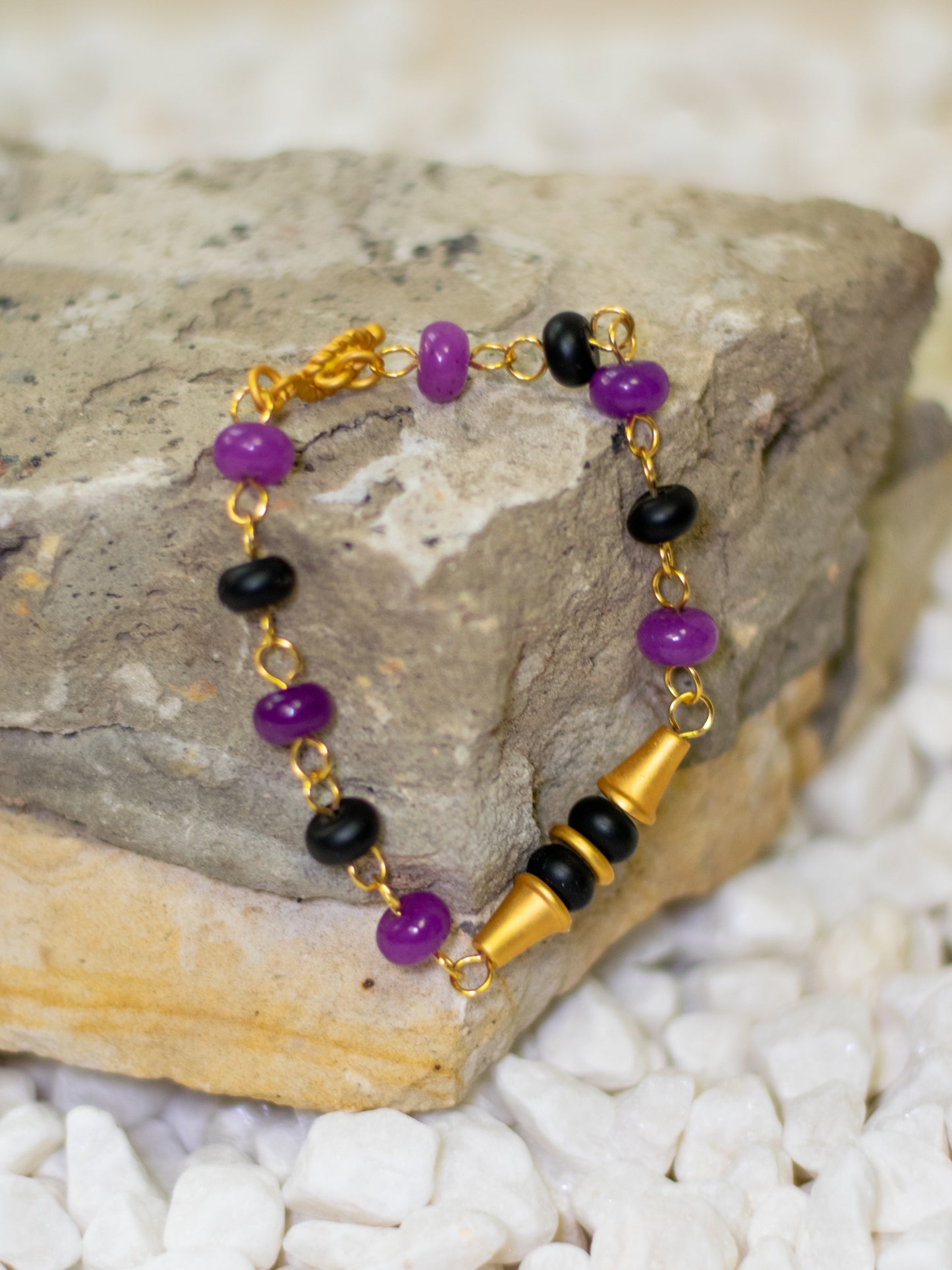 24K Gold Plated Pre-Columbian Muisca Golden, Black and Purple Jewelry Set.