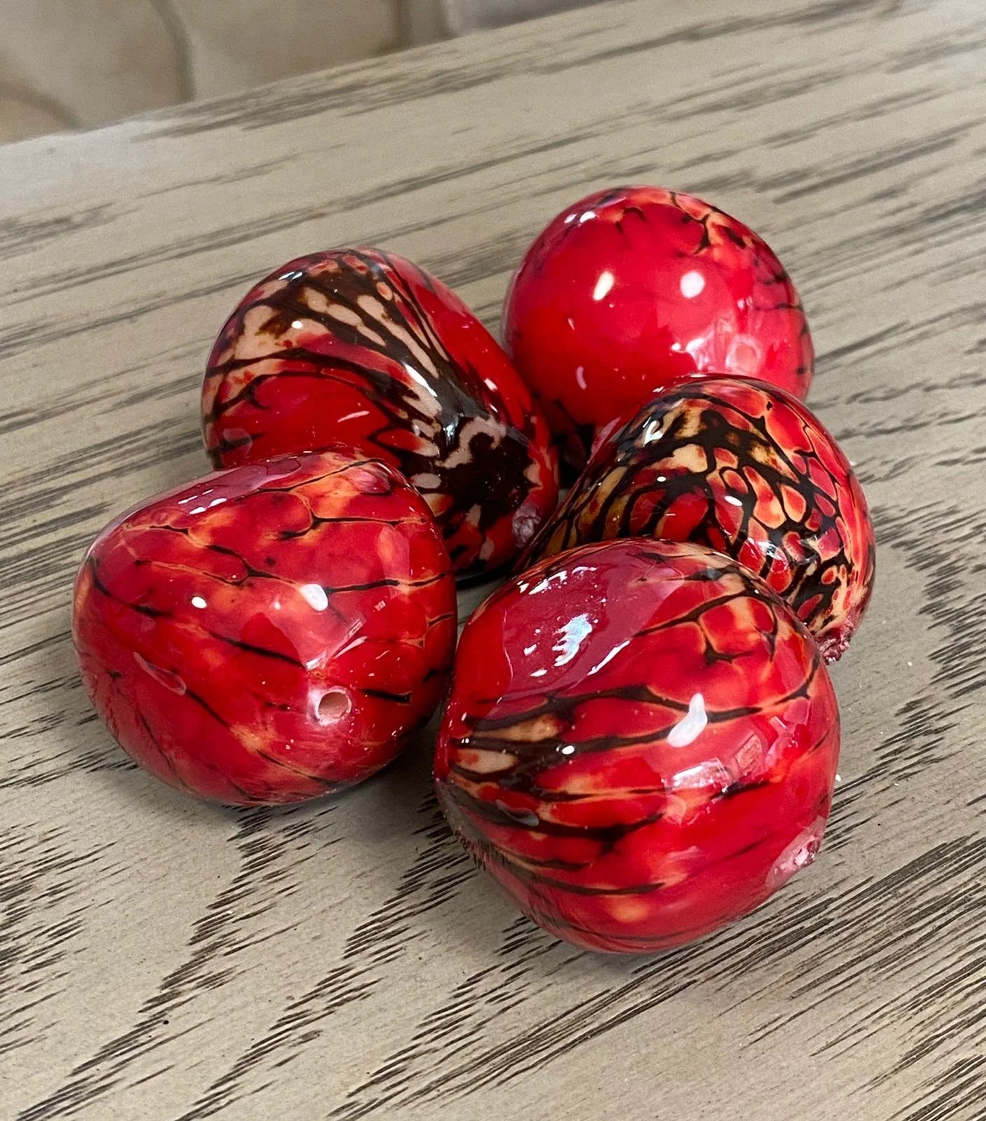 Tagua Whole Nut. 5 Red Pieces