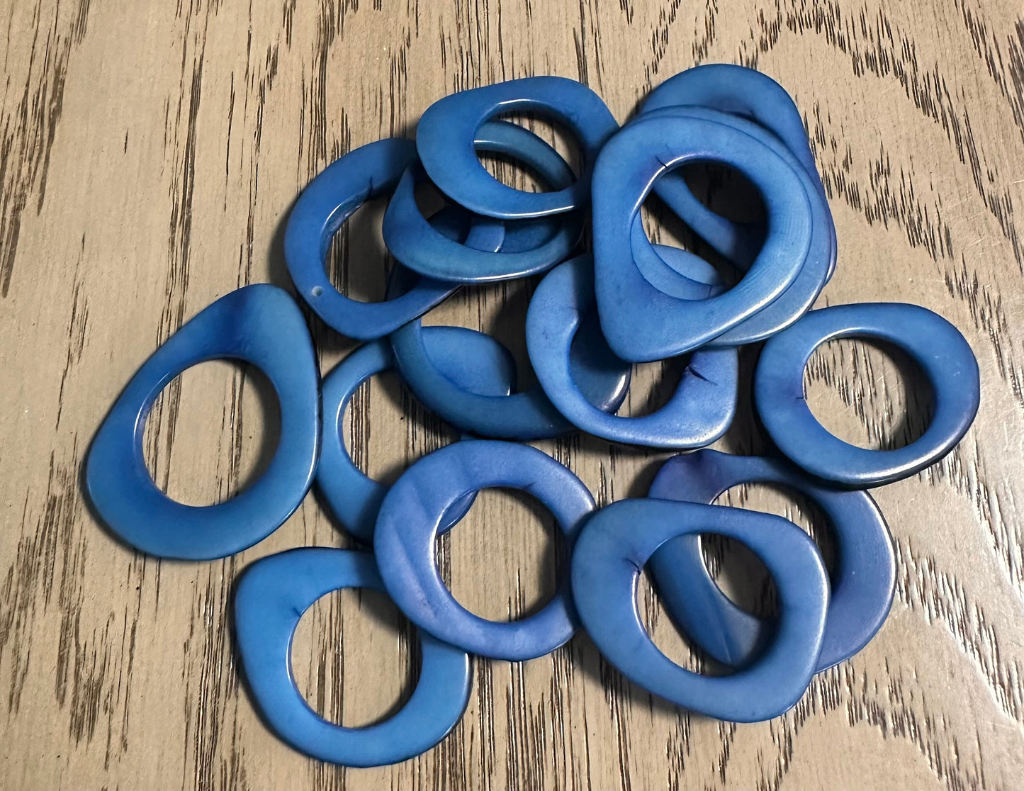 Tagua Hoop Beads. 20 Dark Blue Pieces.