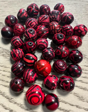 Natural Beads |Bombona Seed Beads| 40 Bombona Balls in Multicolored Patterned. It’s Punctured Straight Through. TBPMulticolored01