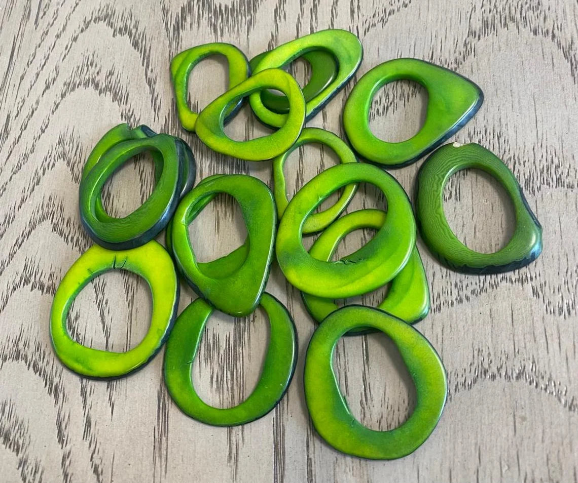 Jewelry Beads Handmade with Tagua Nut from Colombia 20 Green Tagua Donuts - Hoops - Rings - Discs of tagua from Colombia