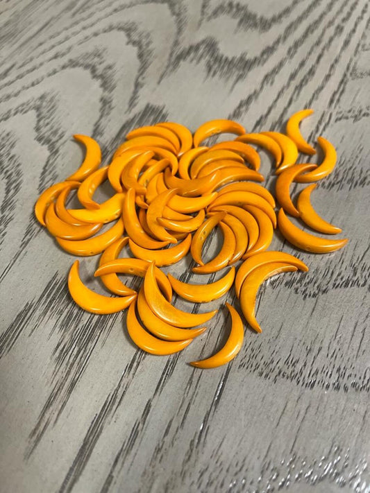 Tagua Crescent Moon Beads. 20 Purple or Yellow Pieces