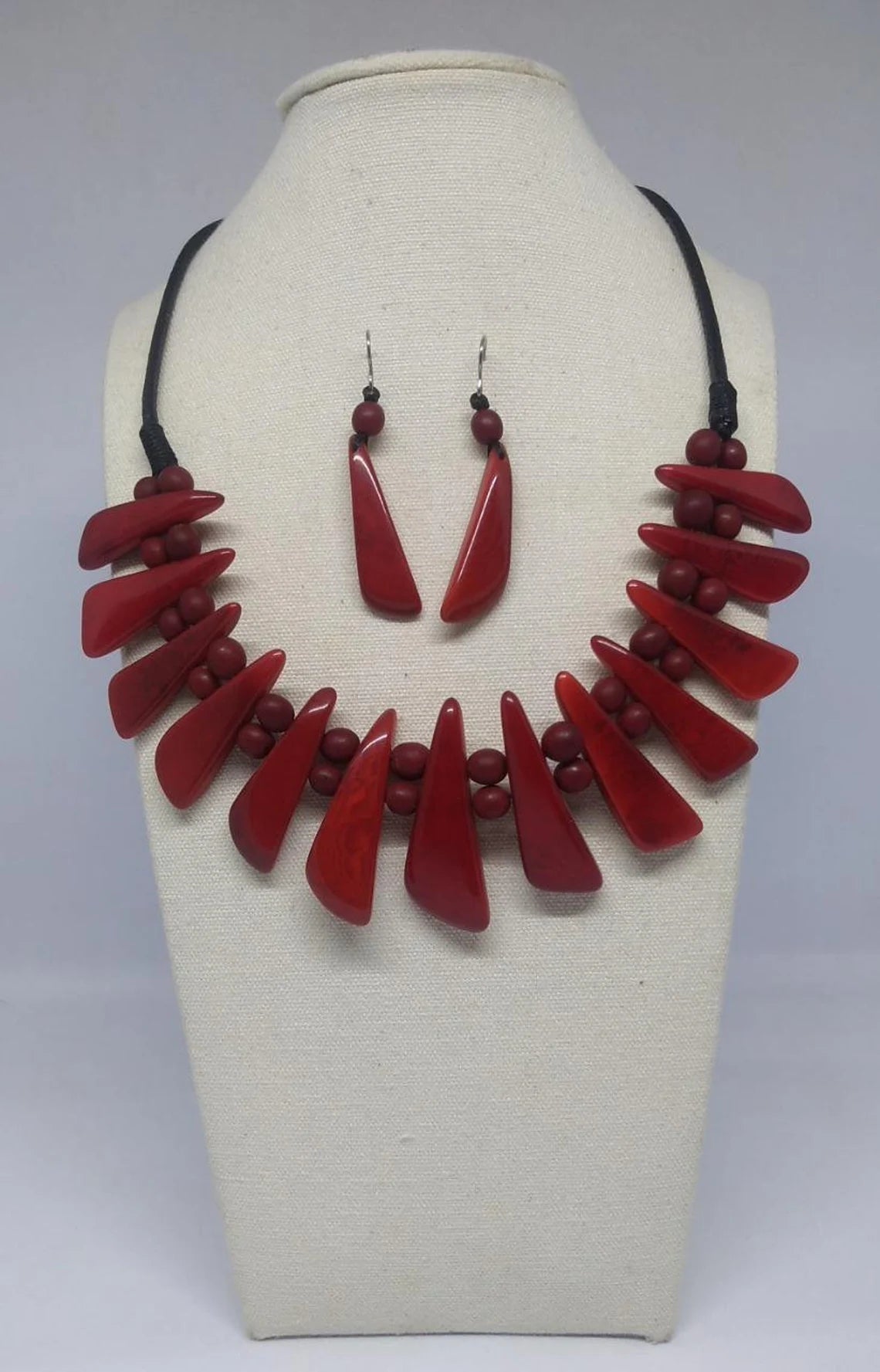 Tagua Necklace and Earrings Set in Red Color