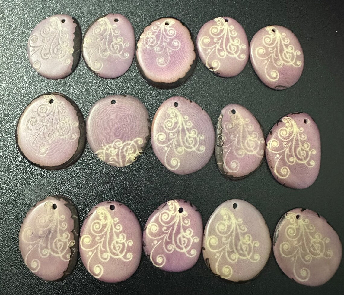 Tagua Slices Beads. 12 Purple Engraved Pieces