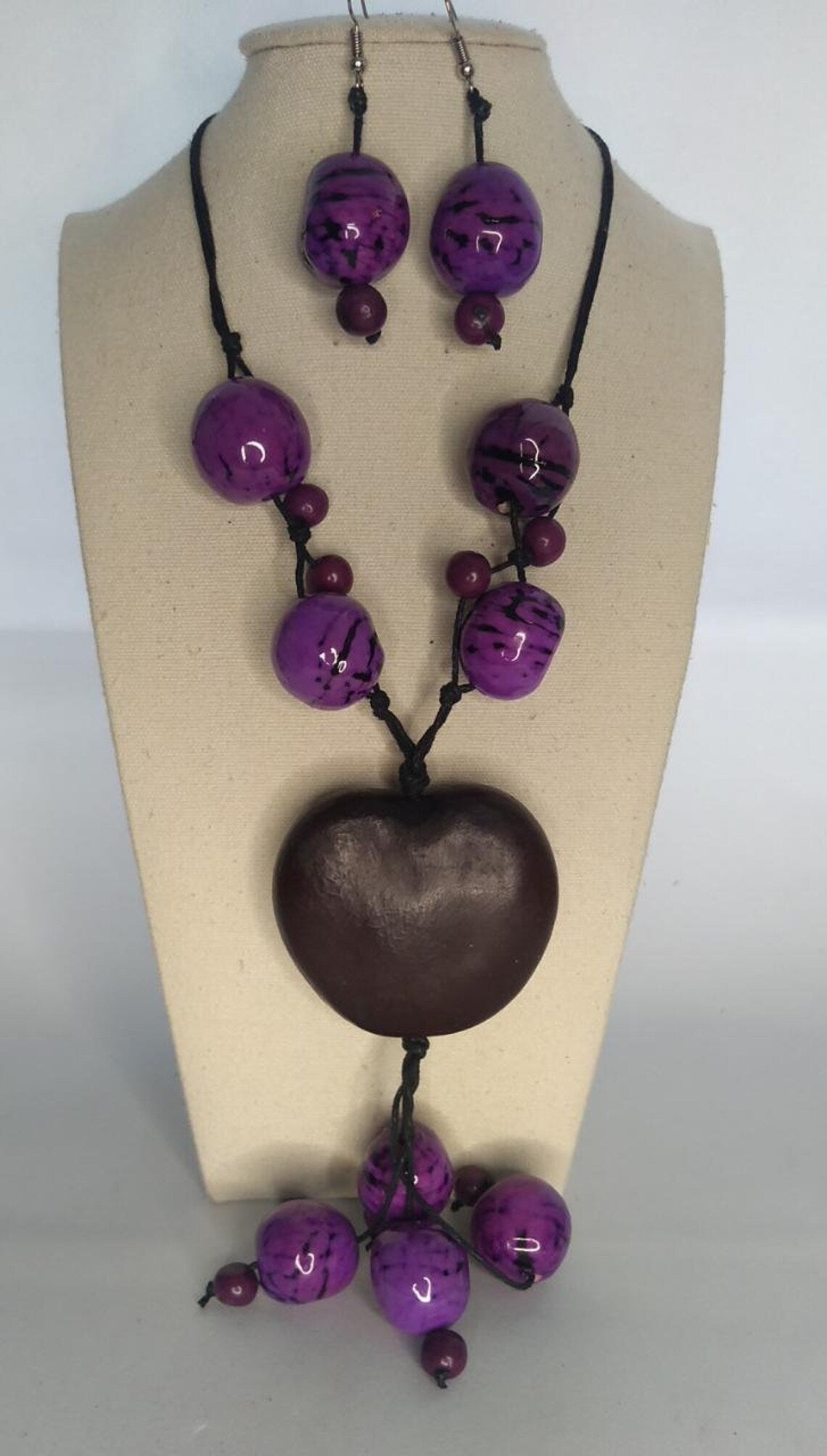 Tagua Pendant Necklace and Earrings Set in Purple Color