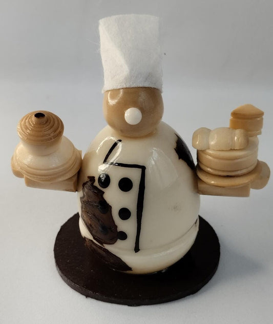 Tagua Decorative. Baker Figure