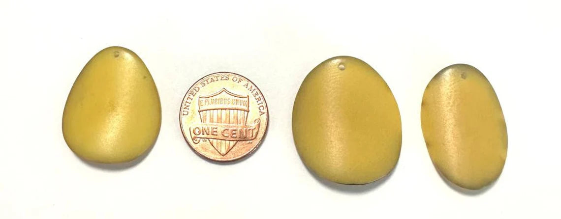 Tagua Chip Slices Beads. 30 Yellow Pieces