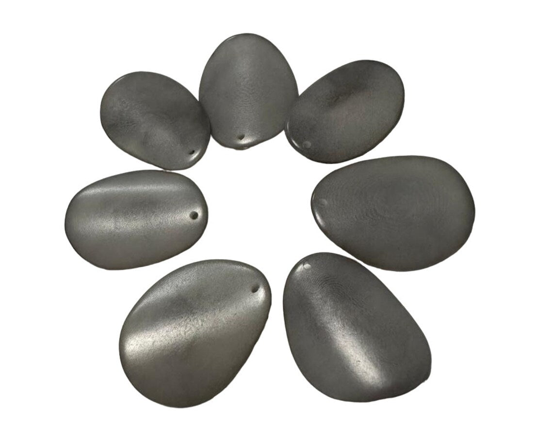 Tagua Chip Slices Beads. 30 Gray Pieces