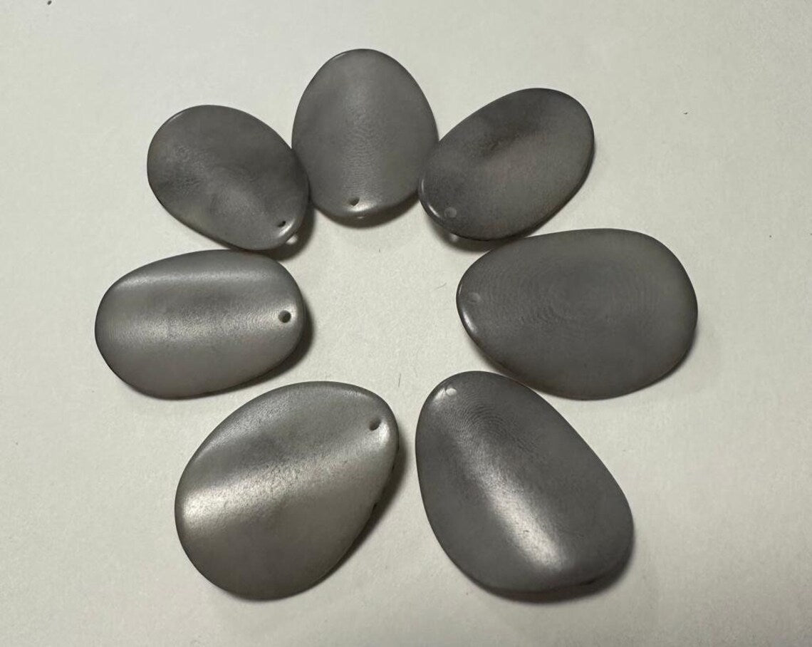 Tagua Chip Slices Beads. 30 Gray Pieces