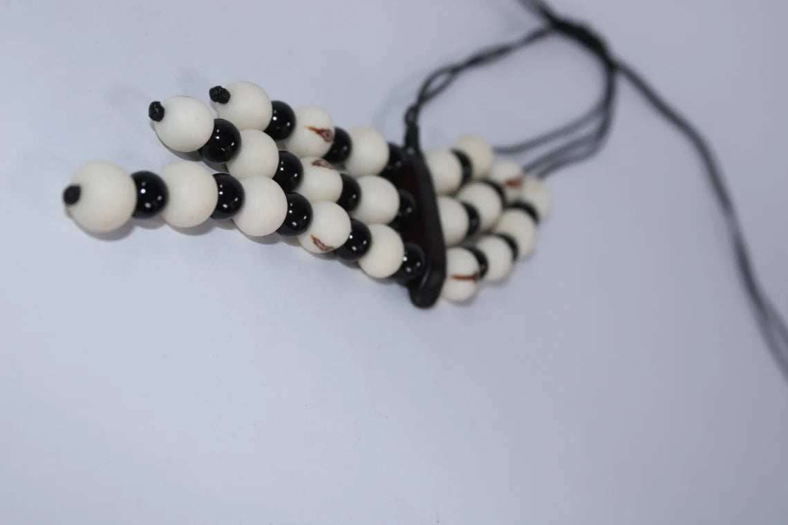 Acai and Tagua Necklace and Earrings Set in Beige Color.