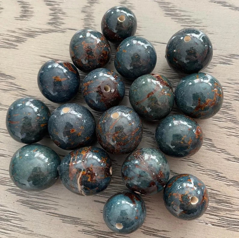 Bombona Ball Beads. 25 Blue and Brown Pieces.