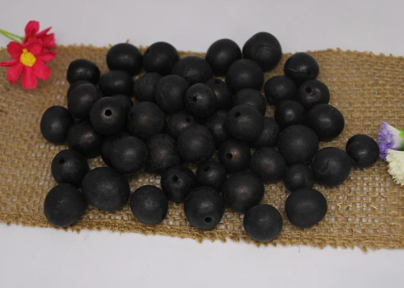 Bombona Beads. 100 Black Bombona Balls. Size, 2 - 2.5 cm. approx. Top Drilled. Vegan, Eco Friendly, Natural Jewelry Making Supplies