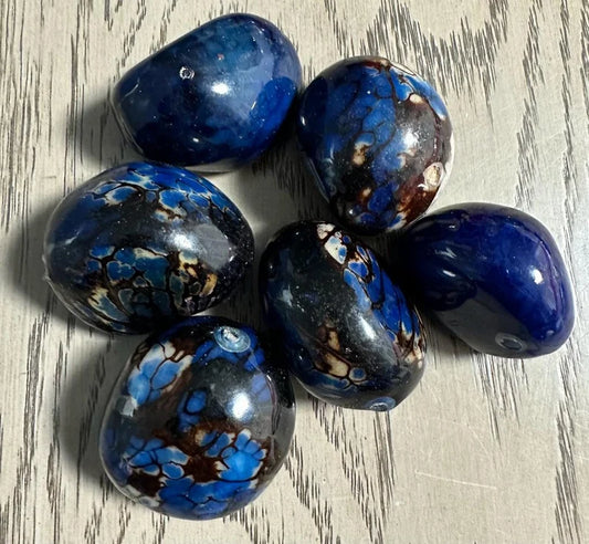 Tagua Whole Nut. 6 Dark Blue Pieces