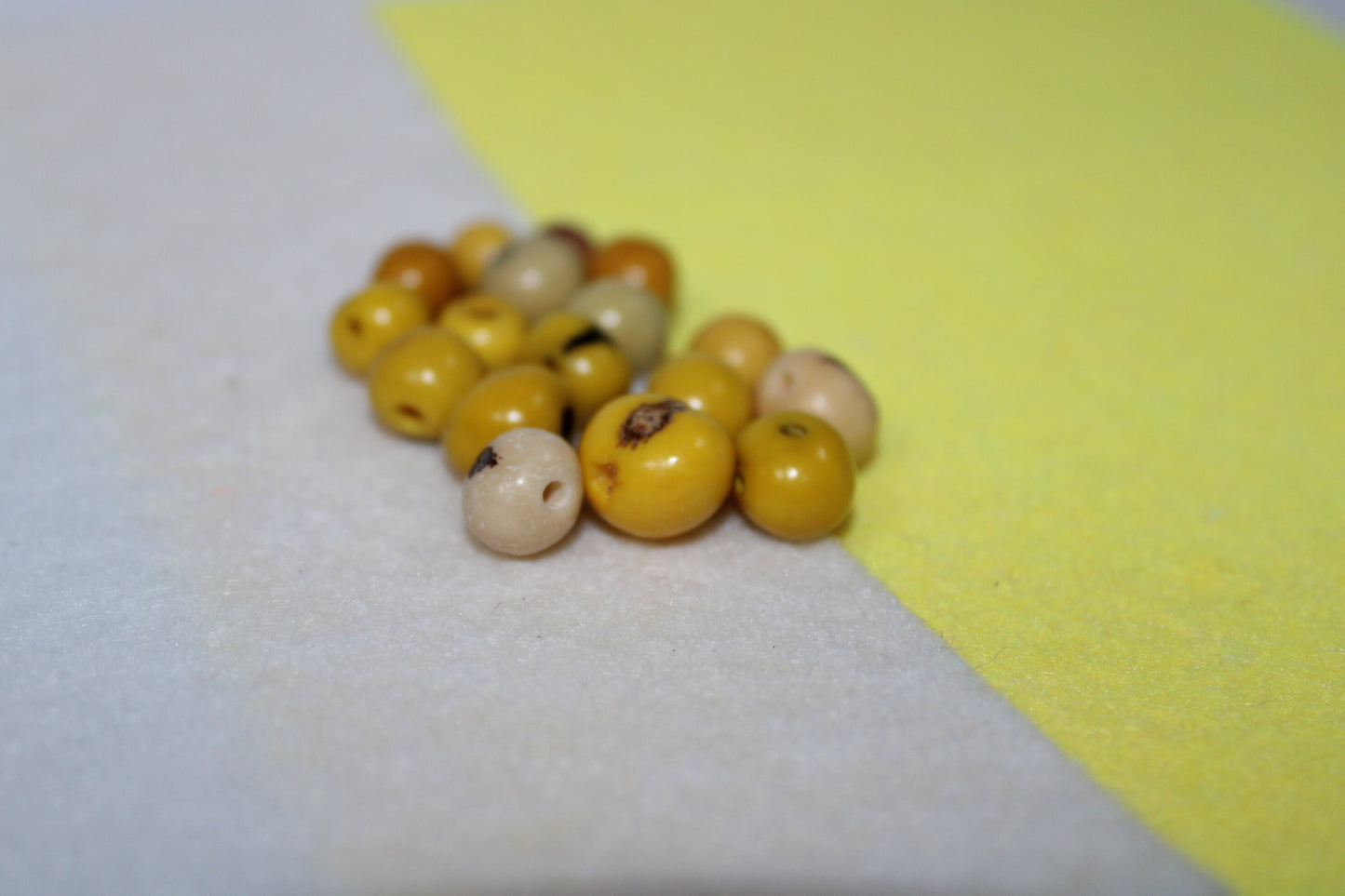 Acai Ball Beads. 200 Yellow and Beige Beads
