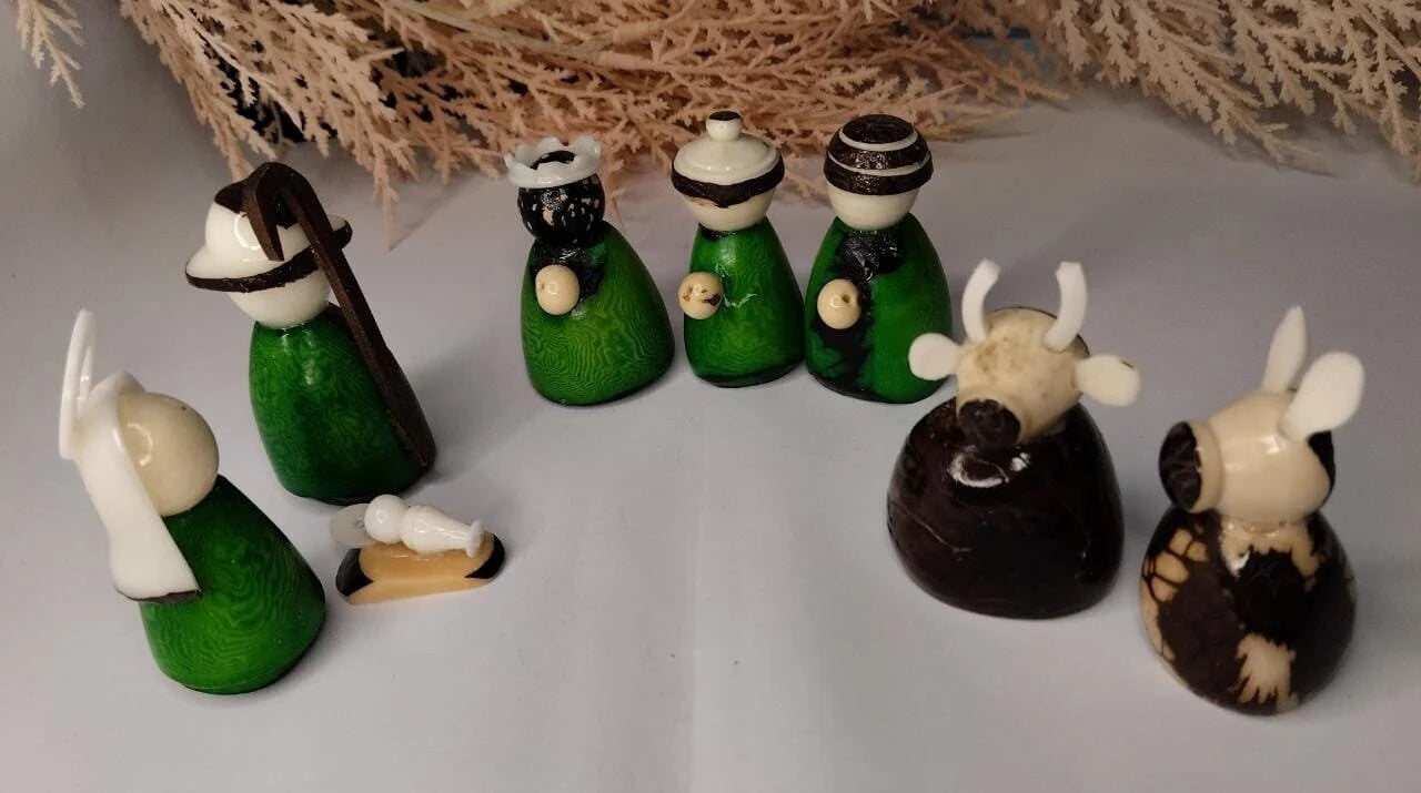 Tagua Nativity Set in Green and Beige.