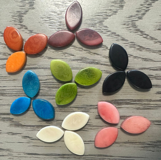 Tagua Leaf Beads. 21 Multicolored Pieces.