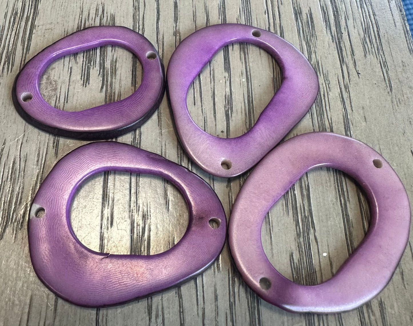 Tagua Hoop Beads. 20 Plum and Lilac Pieces