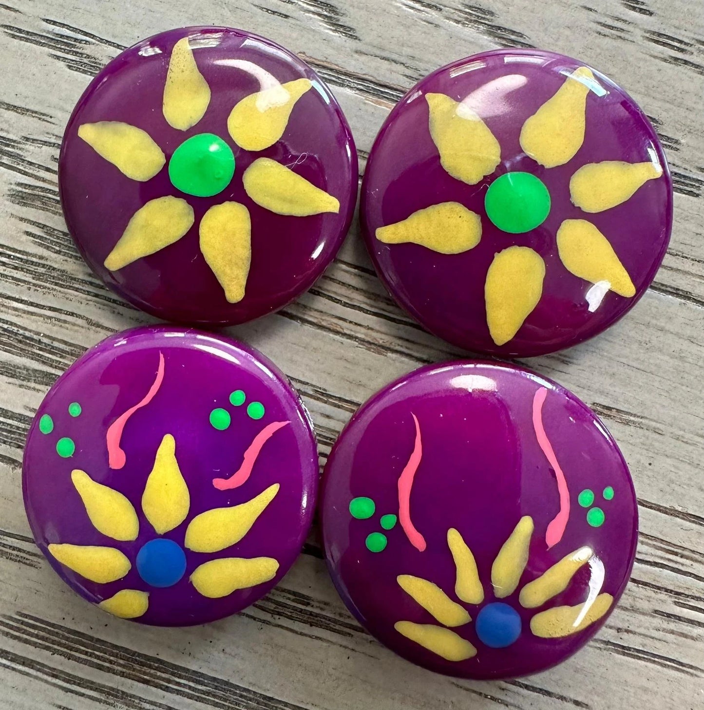 Tagua Flower Beads. 14 Hand Painted Multicolored Pieces