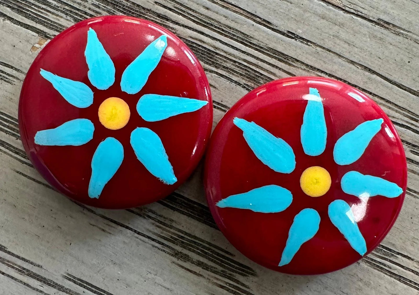 Tagua Flower Beads. 14 Hand Painted Multicolored Pieces