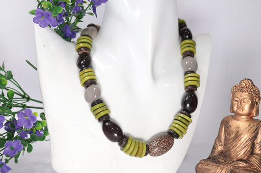 Tagua and Acai Necklace and Earrings Multicolored Set.