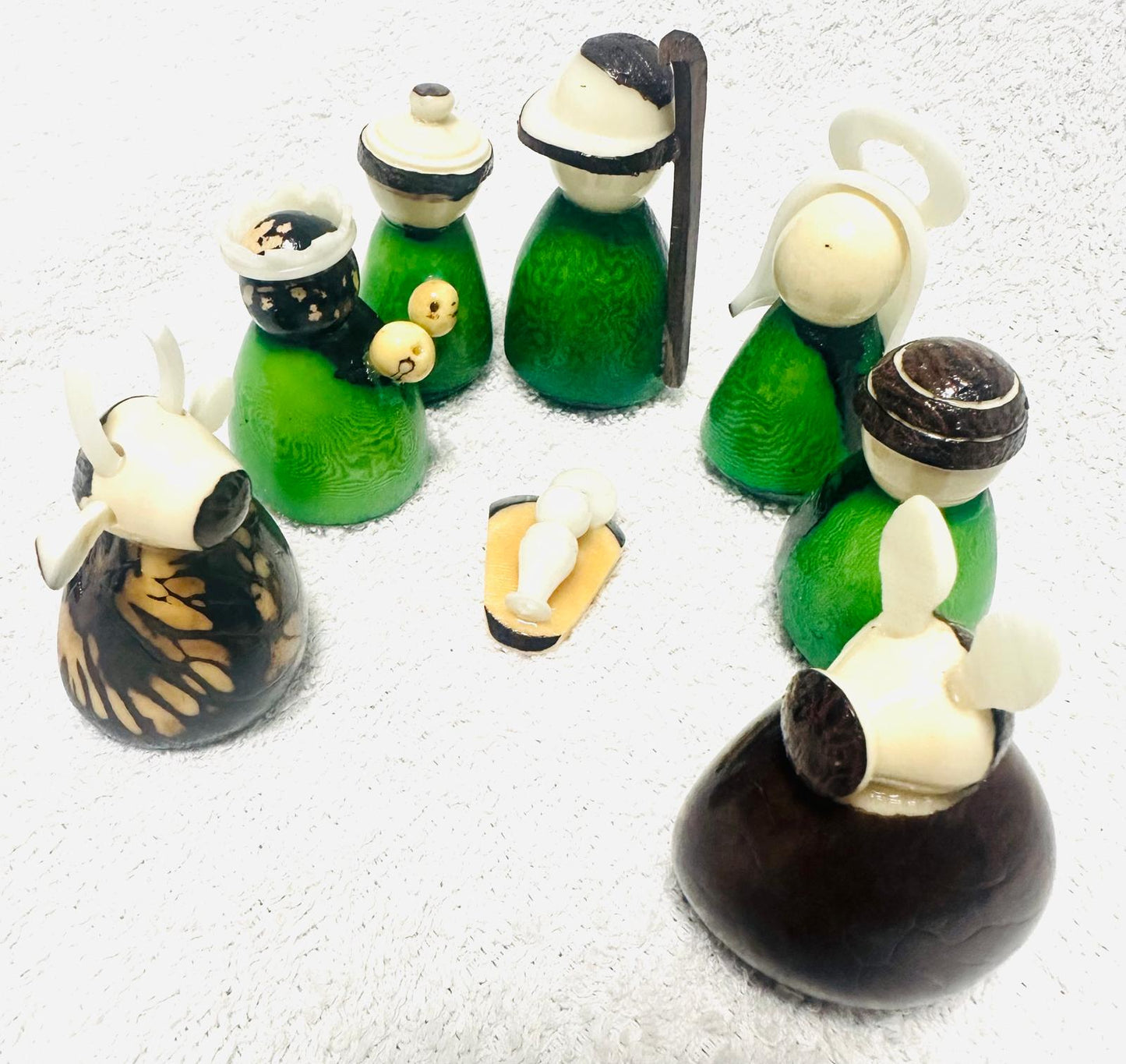 Tagua Nativity Set in Green and Brown.