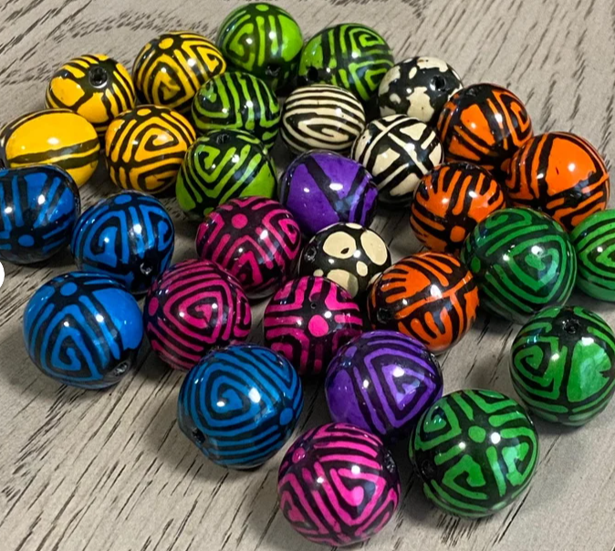 Patterned Yellow Bombona Seeds from Colombian Rain Forest. Jewelry Supplies. Free Shipping. Pack of 20 Beads