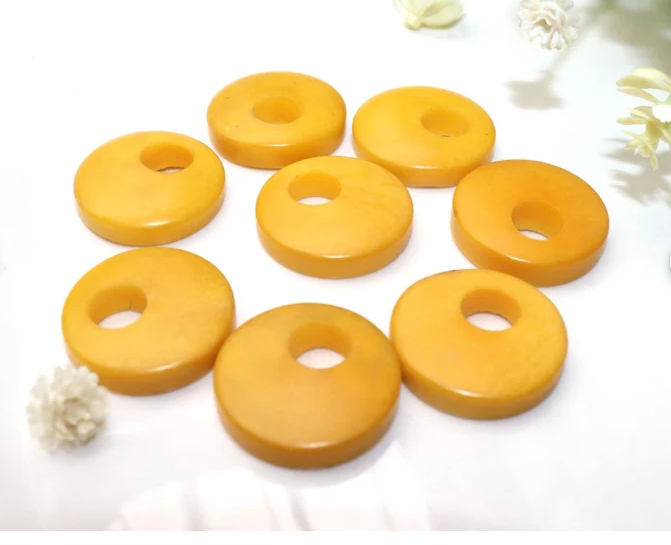 Tagua Beads Donut Shape. Tagua Donuts in Pink. 15 Beads Undrilled. 0.7 inches approx. Sustainable, Ethical Eco-Friendly Jewerly Making Beads