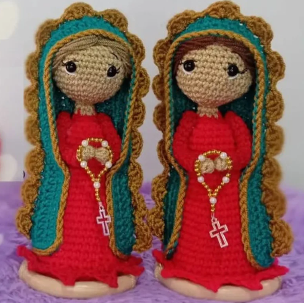 Lady of Guadalupe | Holy Mary | Virgin Mary | Blessed Virgin Mary. 100% handmade crochet doll. Amigurumi Handmade in Colombia