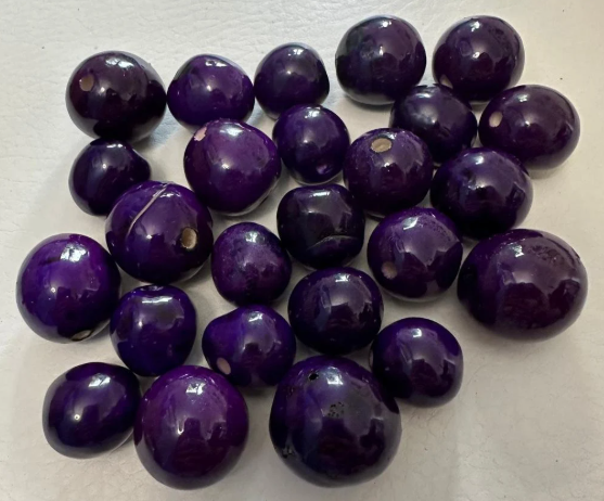 Natural Beads |Bombona Seed Beads| 30 Bombona Balls from Colombia. Purple Bombona Seeds. It’s Punctured Straight Through. TBPurple01