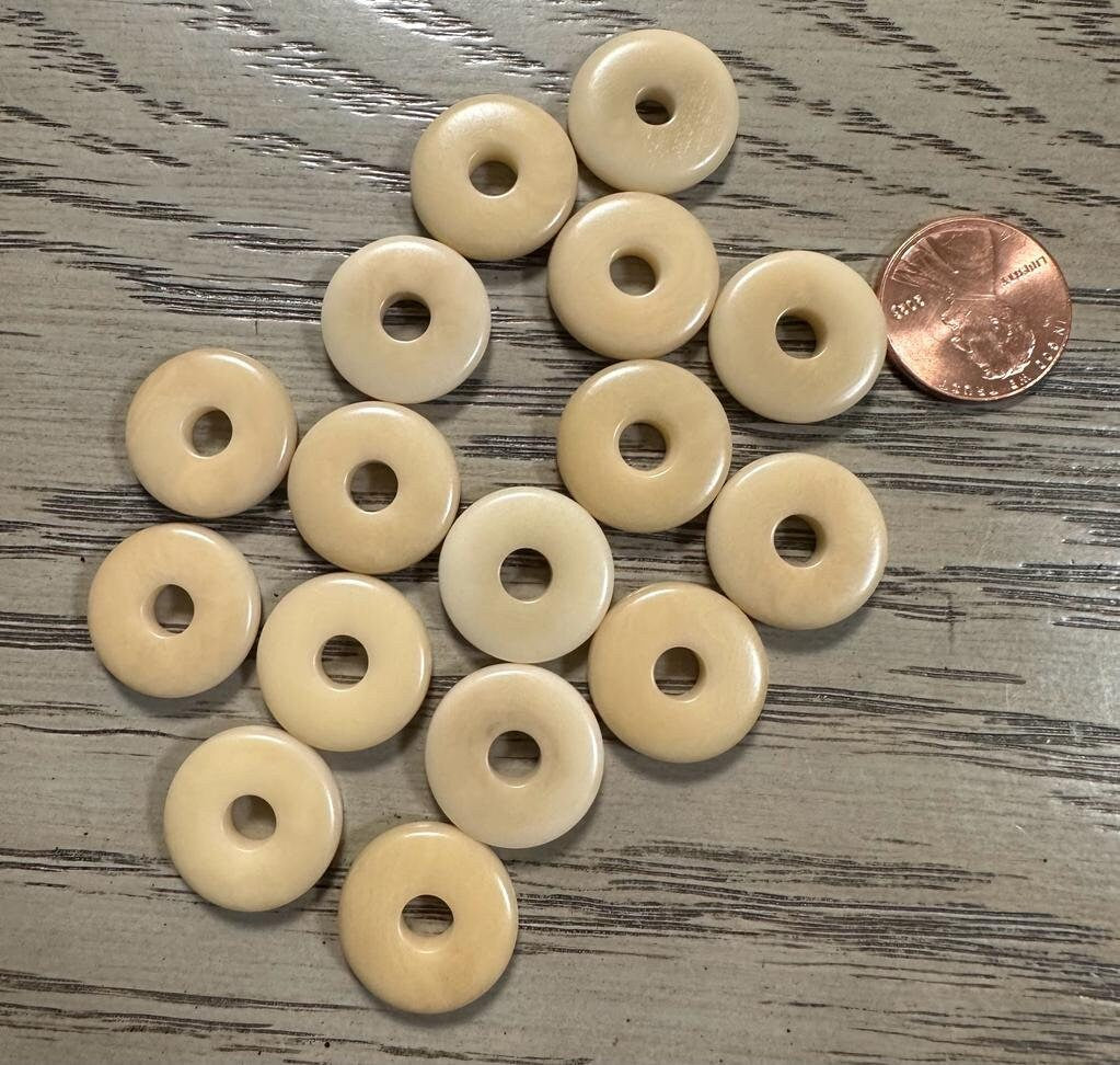 Tagua Donut Beads. 30 Mini Beige Pieces.