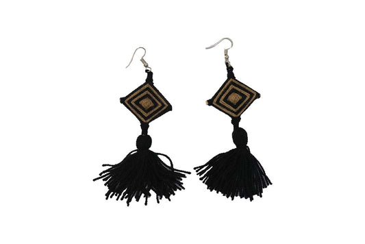 Wayuu Weaved Earrings in Black Color