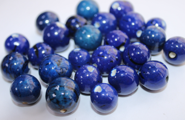 20 Bombona Balls from Colombia, Polished. Dark blue Bombona Seeds. It’s Punctured Straight Through. TBBlue02