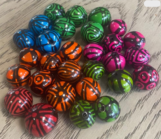 Natural Beads |Bombona Seed Beads| 30 Bombona Balls in Multicolored Patterned. It’s Punctured Straight Through. TBPMulticolored06