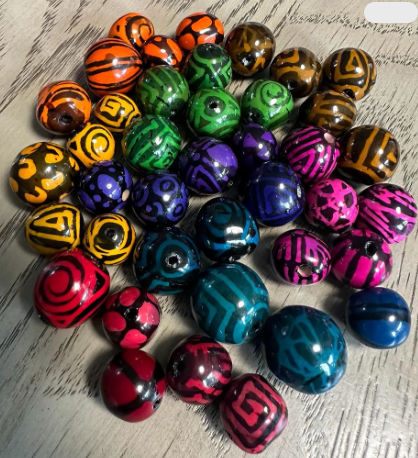Natural Beads |Bombona Seed Beads| 40 Bombona Balls in Multicolored Patterned. It’s Punctured Straight Through. TBPMulticolored01