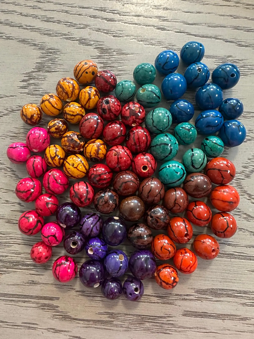 Natural Beads |Bombona Seed Beads| 80 set bombona beads. 80 beads in eight colors. It’s Punctured Straight Through. TBMulticolored05