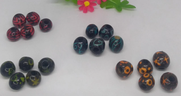 Natural Beads |Bombona Seed Beads| 30 Bombona Balls in Multicolored Patterned. It’s Punctured Straight Through. TBPMulticolored05