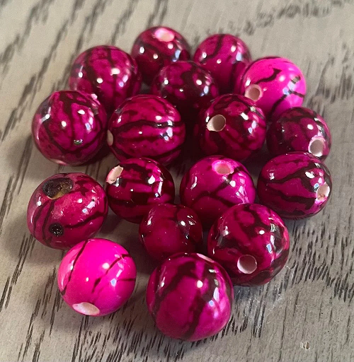 Natural Beads |Bombona Seed Beads| 80 set bombona beads. 80 beads in eight colors. It’s Punctured Straight Through. TBMulticolored05