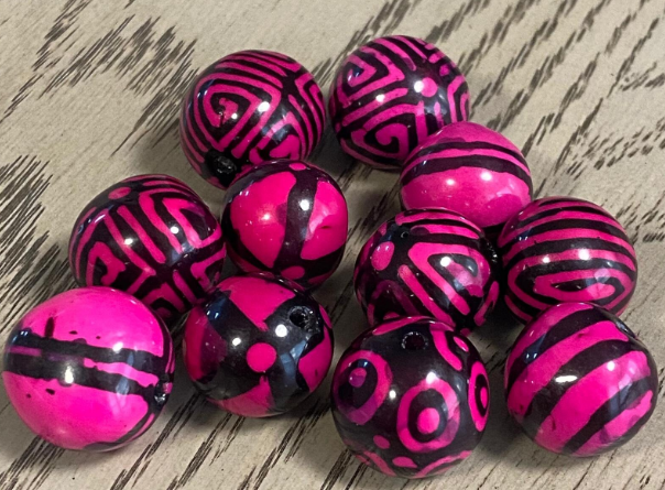 Natural Beads |Bombona Seed Beads| 30 Bombona Balls in Multicolored Patterned. It’s Punctured Straight Through. TBPMulticolored06