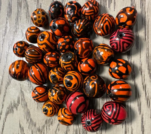 Natural Beads |Bombona Seed Beads| 40 Bombona Balls in Multicolored Patterned. It’s Punctured Straight Through. TBPMulticolored01