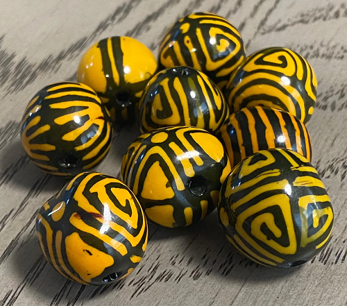 Seed Beads 20 Balls of Patterned Black & Yellow Bombona Jewelry Making Carving Woodwork Sustainable Eco Vegan Natural Organic. TBPYellow01