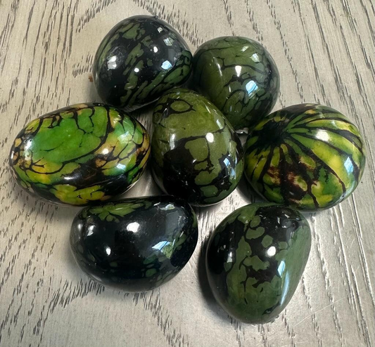 Tagua Nut Green Color.  Whole Tagua Nut Top Drilled 6 Nuts. Size: 4x 3.5 cm. approx. TWGreen01D