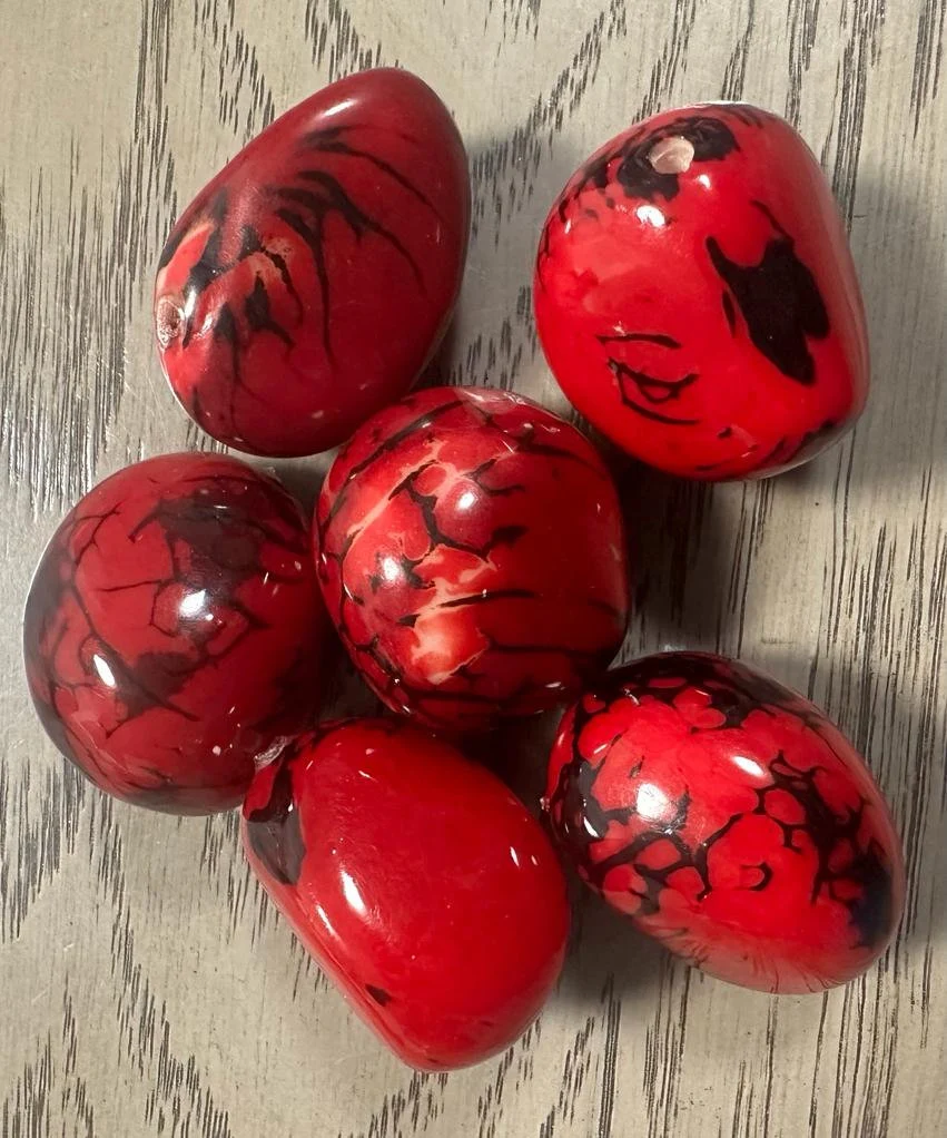 Tagua Whole Nut 6 pcs Seed Beads in Red Top Drilled | 4x3cm. approx. | Woodwork Eco Sustainable Natural. TWRed01D-U