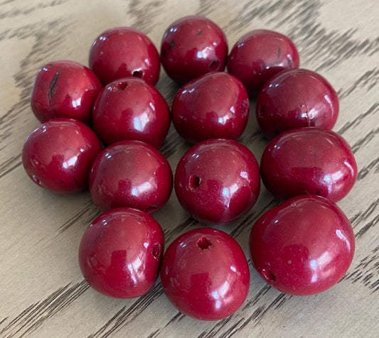 Bombona Ball Beads. 30 Dark Red Pieces.