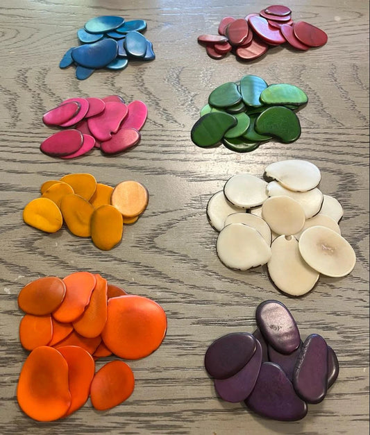 Tagua Slices Beads. 80 Multicolored Pieces.