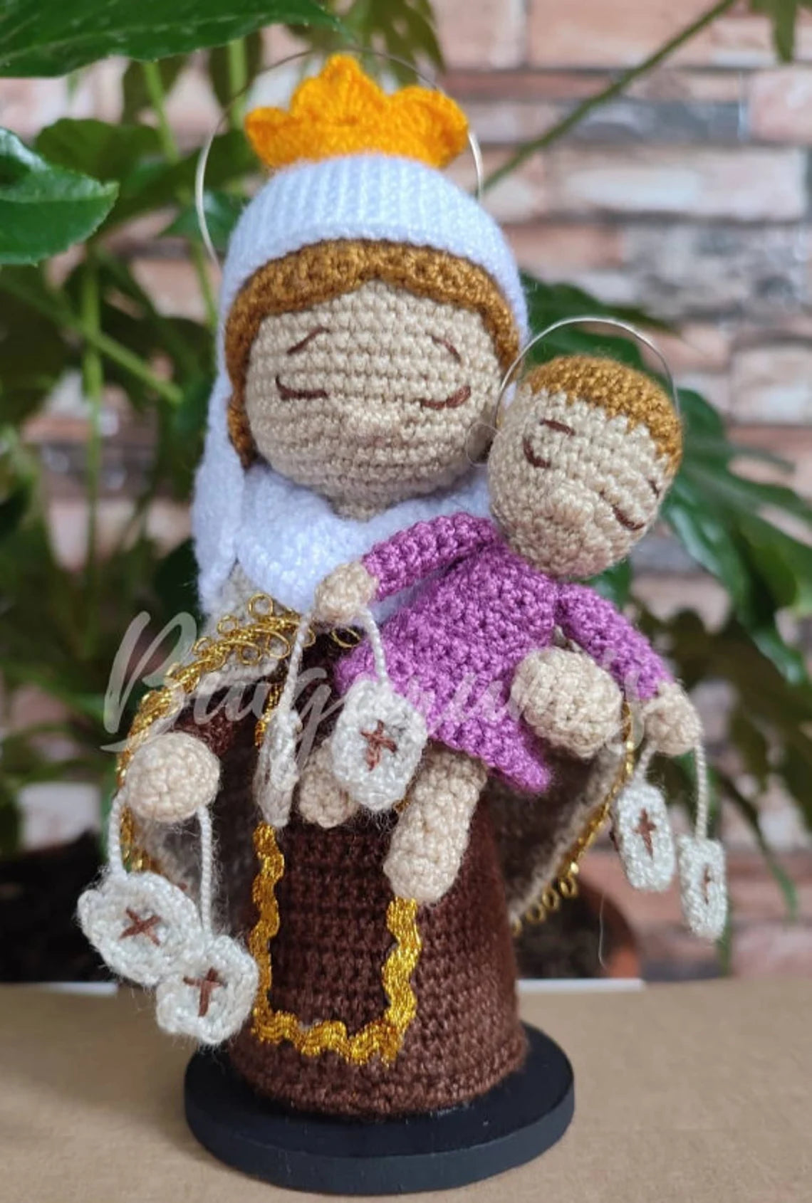 Crochet Mini Virgin Mary and Baby Jesus. Amigurumi