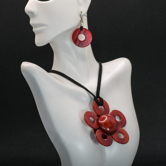 Tagua Pendant Necklace and Earrings Flower Shaped Set in Orange Color.