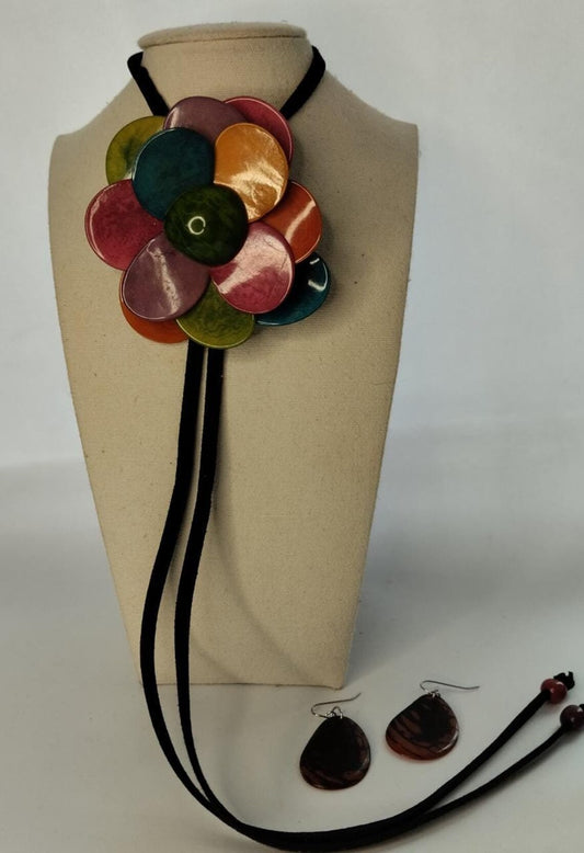 Tagua Pendant Necklace and Earrings Flower Shaped Multicolored Set.